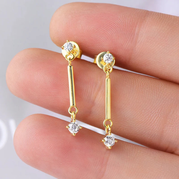 Sparkling Moissanite Bar Earrings - CoFuze™