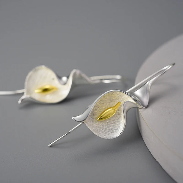 Calla Lily Gold Dangle Earrings - CoFuze™