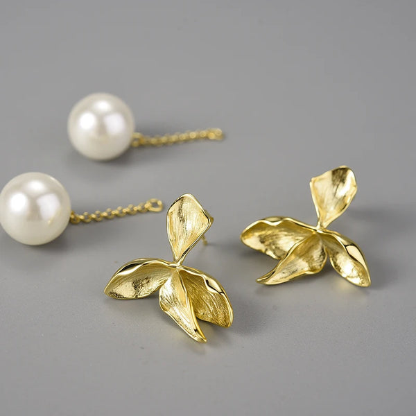 Elegance Pearl Flower Earrings - CoFuze™
