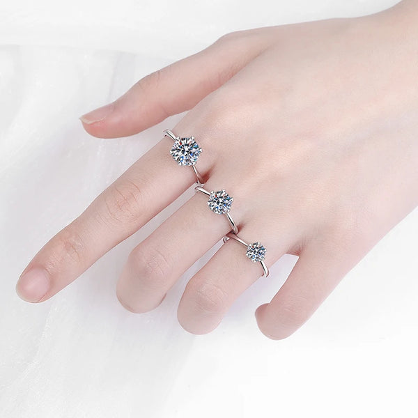 Dazzling Solitaire Ring