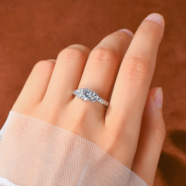 Elegant Moissanite Sparkle Ring