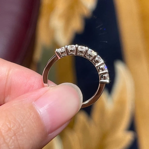 Sparkling Moissanite Eternity Ring - CoFuze™