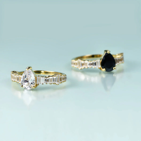 Vintage Elegance Black CZ Ring - CoFuze™