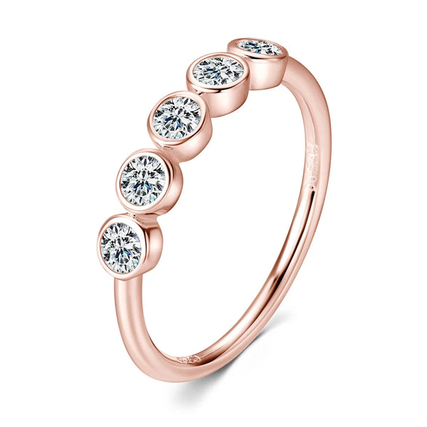 Sparkling Five-Stone Moissanite Ring - CoFuze™