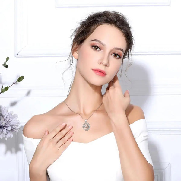 Elegant Dragonfly Zircon Necklace