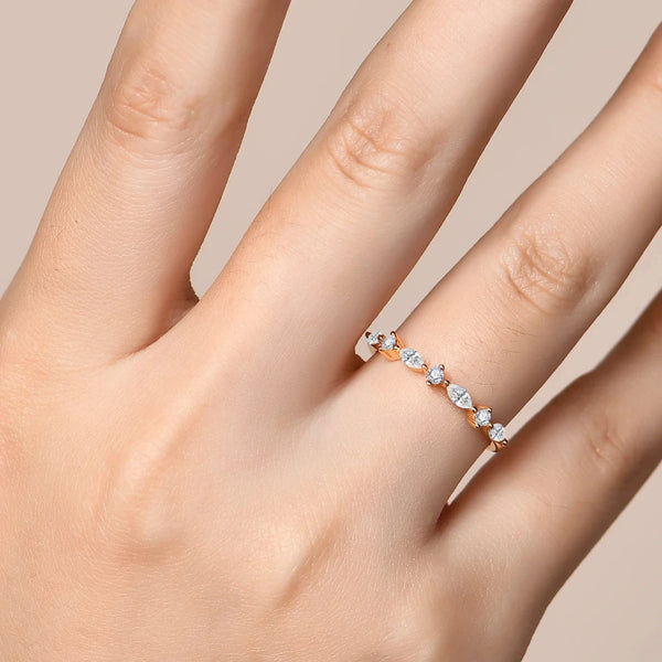 Sparkling Moissanite Band Ring