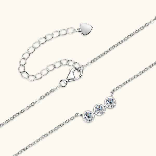 Shimmering Diamond Necklace