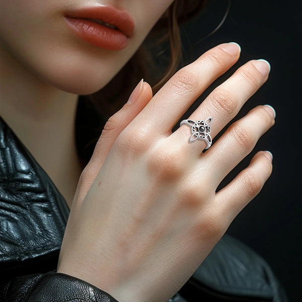 Mystical Silver Knot Ring