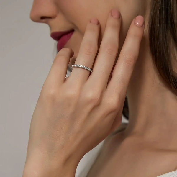 Elegant Rose Gold Moissanite Ring