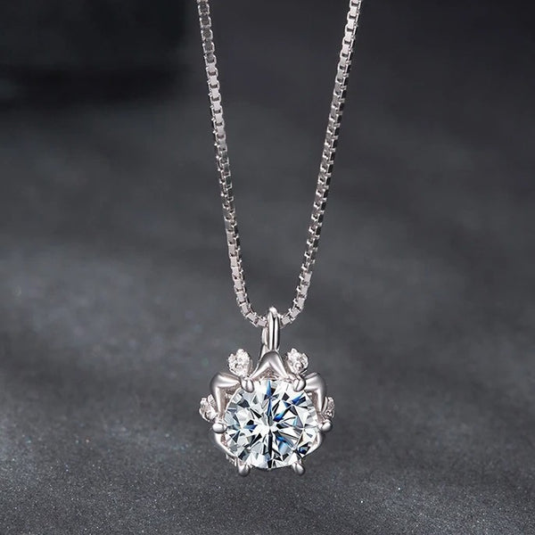 Flower Buds Moissanite Necklace