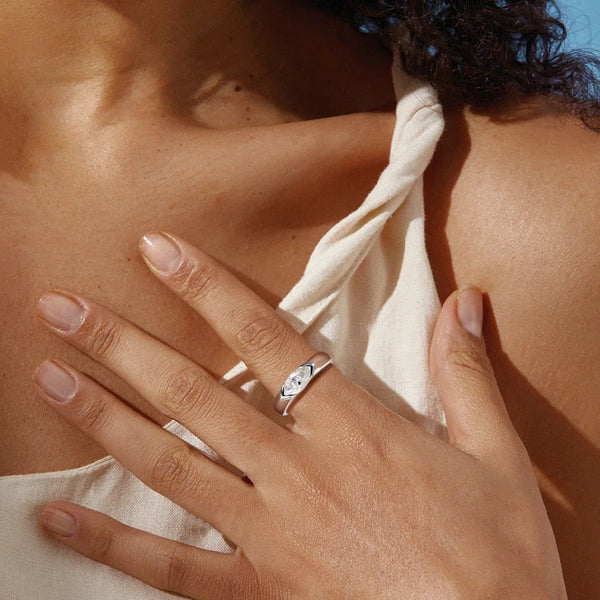 Bague Marquise Moderne Lumina (1,0 ct)