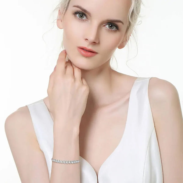 Infinity Wave Moissanite Bracelet