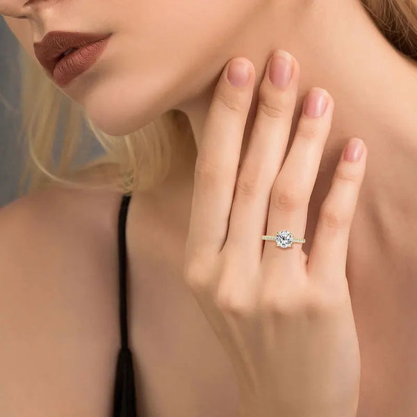 Classic 2CT Moissanite Solitaire Ring
