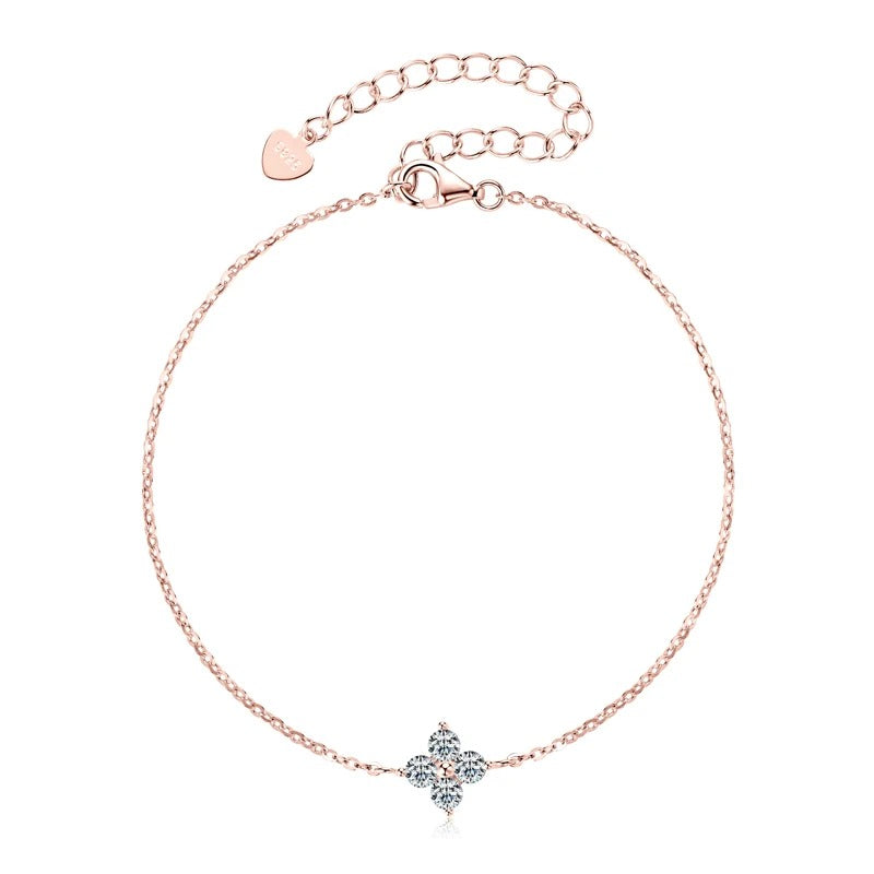 Lucky Moissanite Clover Bracelet