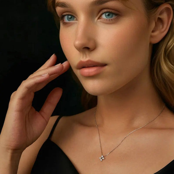 ​Eternal Blossom Moissanite Pendant