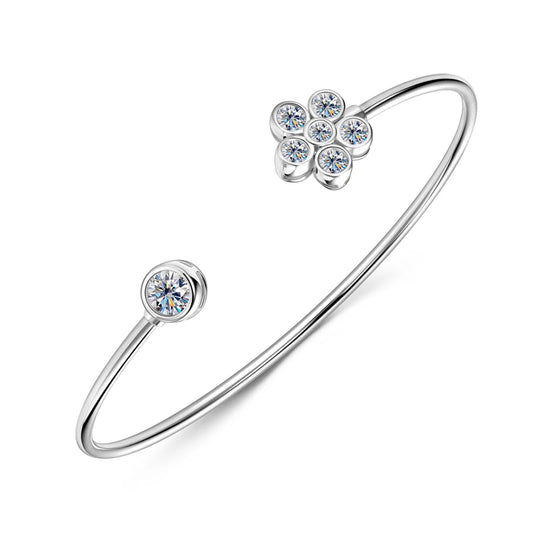 Sparkling Moissanite Flower Bracelet - CoFuze™