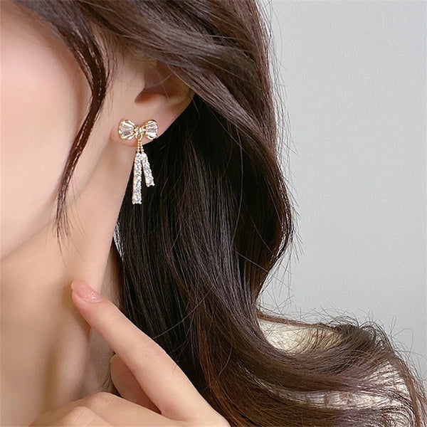 Elegant Moissanite Bow Earrings