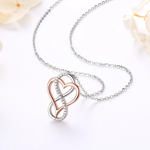 Collier pendentif coeur infini