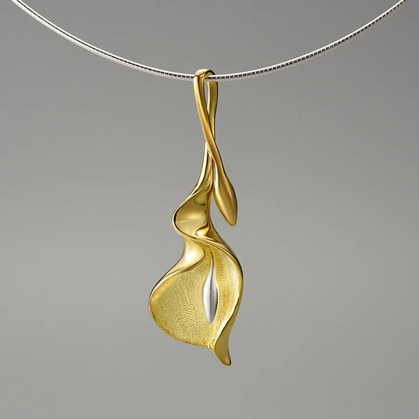 Elegant Calla Lily Pendant Necklace - CoFuze™