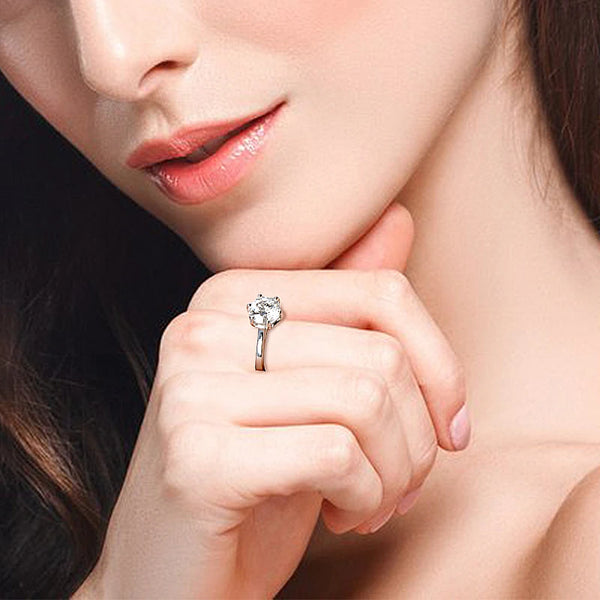 Sparkling Moissanite Promise Ring