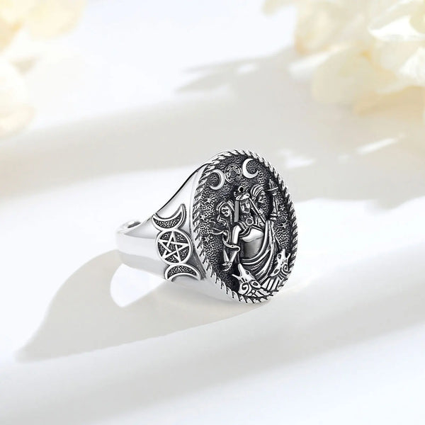 Triple Moon Goddess Ring - CoFuze™