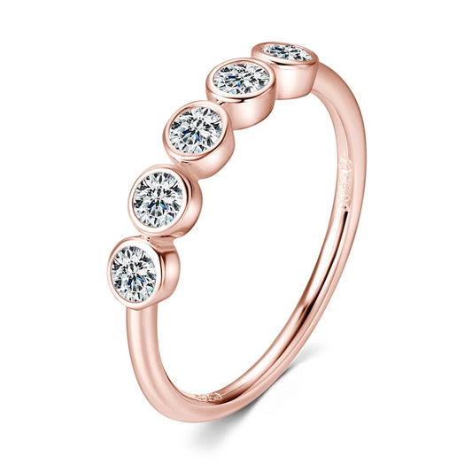 Sparkling Five-Stone Moissanite Ring - CoFuze™
