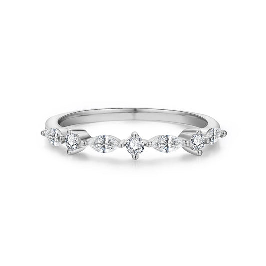 Sparkling Moissanite Band Ring - CoFuze™